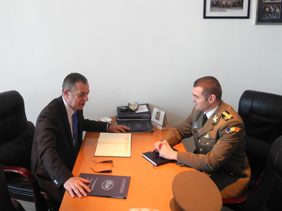 Parlamentarni vojni povjerenik Boško Šiljegović razgovarao sa vojnim atašeom Rumunjske, brigadirom Valentinom Voaidesom